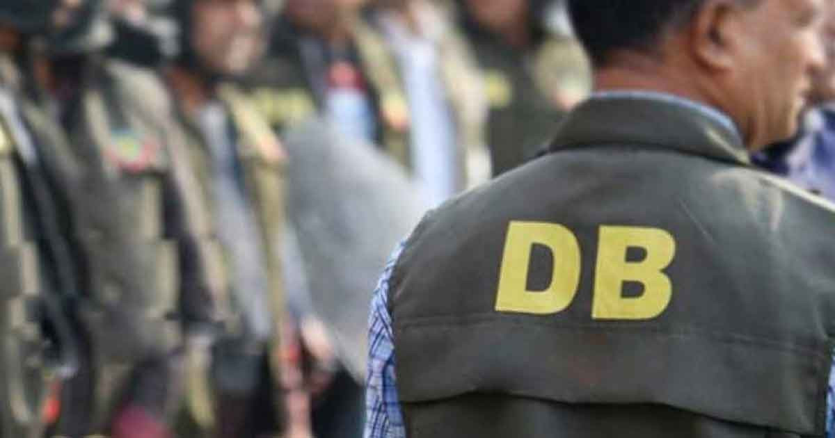 প্রধানমন্ত্রীর উপদেষ্টা পরিচয়ে প্রতারণা করতেন আরিফ