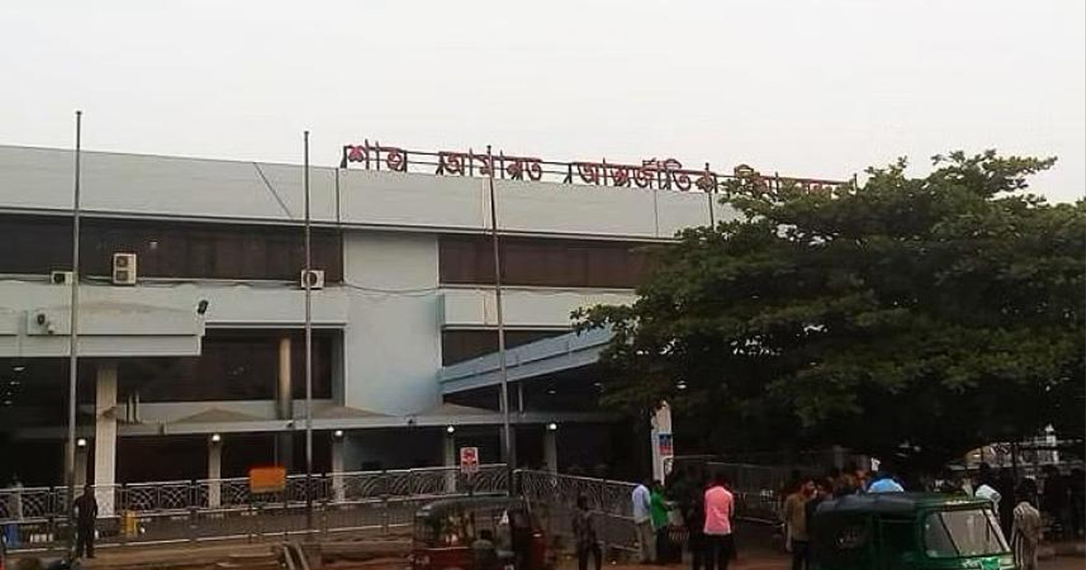 শাহ আমানত বিমানবন্দরে ফ্লাইট বিপর্যয়, একদিনেই বাতিল ৭টি