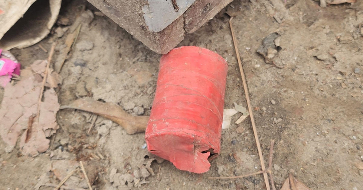 নির্বাচন পরবর্তী সহিংসতা ককটেল বিস্ফোরণ, বাড়িঘর ভাঙচুর-লুটপাট