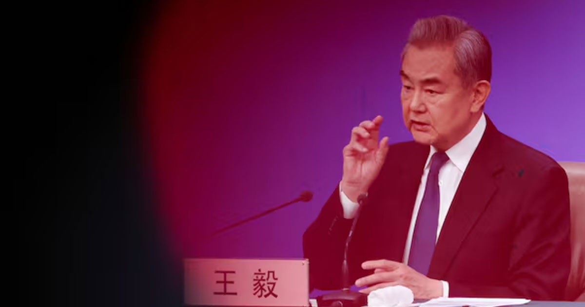 যুদ্ধ নয়, সংলাপেই সমাধান—ইরানকে চীনের পররাষ্ট্রমন্ত্রীর আহ্বান