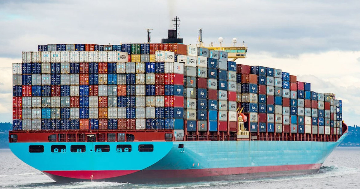 হরমুজ প্রণালিতে পাকিস্তানের জাহাজ আটকে দিল ইরান