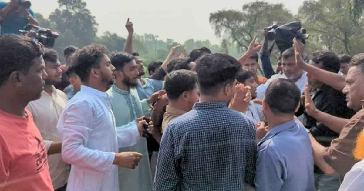 স্মৃতিসৌধে জাতীয় পার্টি ও ছাত্রশক্তির হাতাহাতি, উত্তপ্ত সাভার