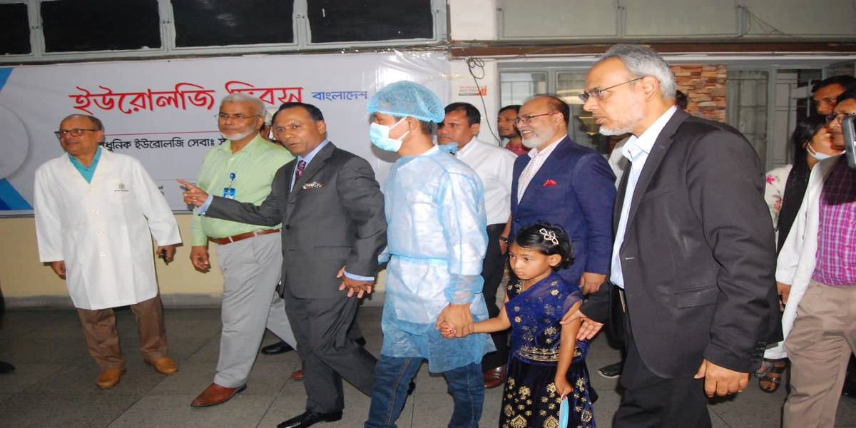 বাংলাদেশ মেডিকেল বিশ্ববিদ্যালয়ে সফল কিডনি প্রতিস্থাপন