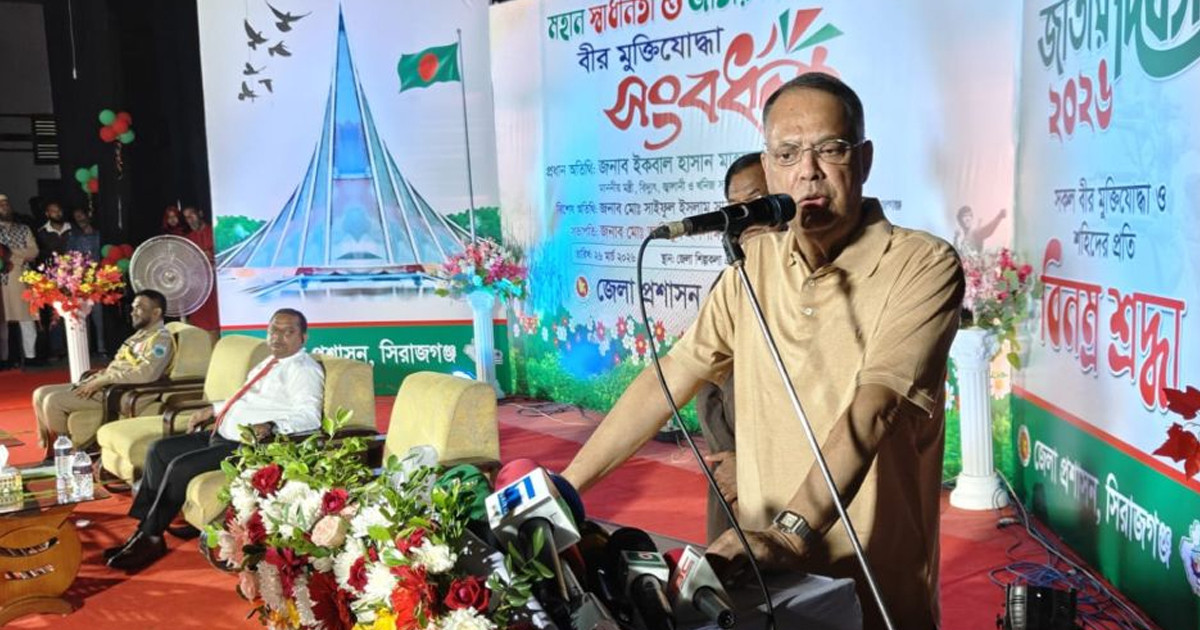 পাম্পে যে তেল আগে দুদিন চলতো এখন ২ ঘণ্টায় শেষ: জ্বালানি মন্ত্রী