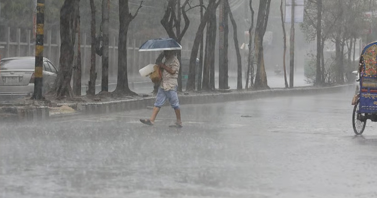 ১৫ অঞ্চলে দমকা হাওয়াসহ বৃষ্টির আভাস, সতর্কতা