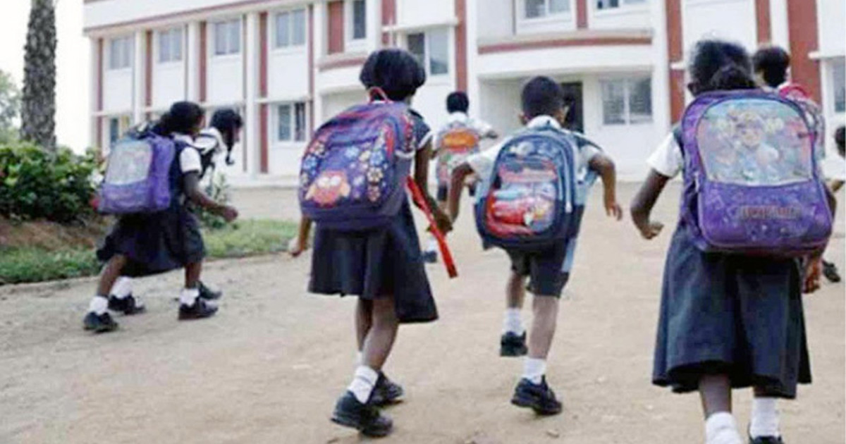 দীর্ঘ ছুটি শেষে সব শিক্ষাপ্রতিষ্ঠান খুলছে রোববার