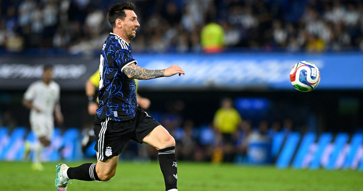 সহজ প্রতিপক্ষ পেয়েও কষ্টসাধ্য জয় আর্জেন্টিনার