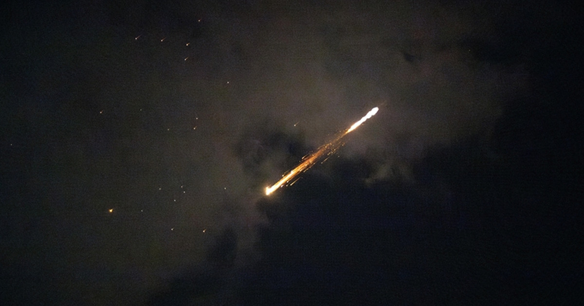 ইরানের ক্ষেপণাস্ত্রের আঘাতে আজও কাঁপলো ইসরায়েলি শহর, আহত ১২