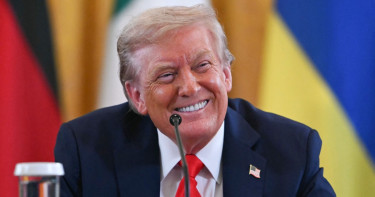 ইরানকে অবশ্যই ‘ট্রাম্প প্রণালী’ মানে ‘হরমুজ প্রণালী’ খুলে দিতে হবে: মার্কিন প্রেসিডেন্ট