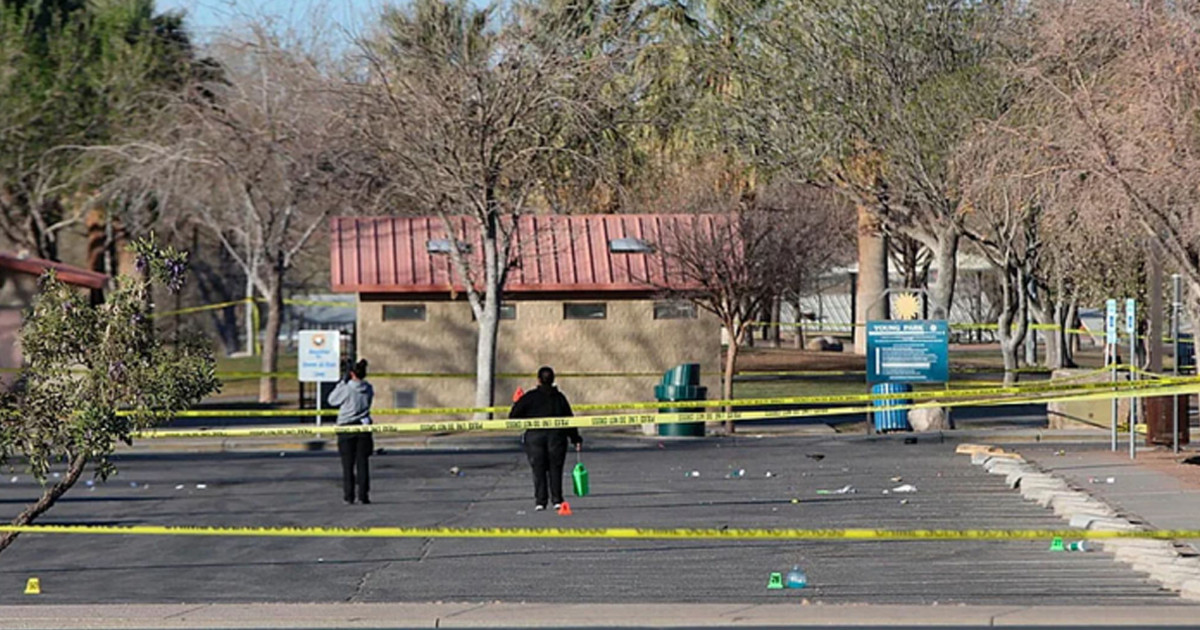 যুক্তরাষ্ট্রের পার্কে দুপক্ষের গোলাগুলিতে নিহত ৩