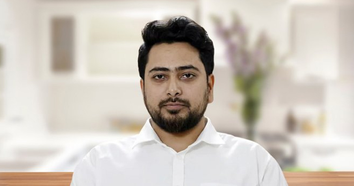 ওহমরাহ পালন করতে সৌদি যাচ্ছেন নাহিদ ইসলাম