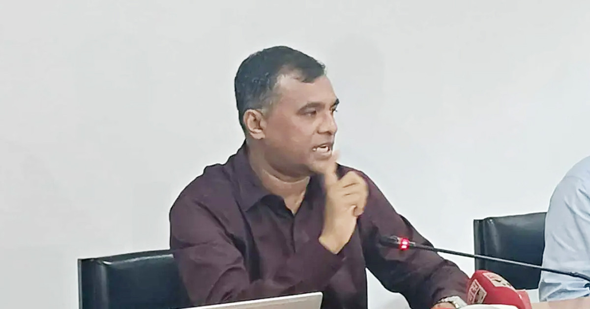 উদ্বিগ্ন হওয়ার কারণ নেই, দেশে পর্যাপ্ত তেলের মজুত রয়েছে: মনির হোসেন