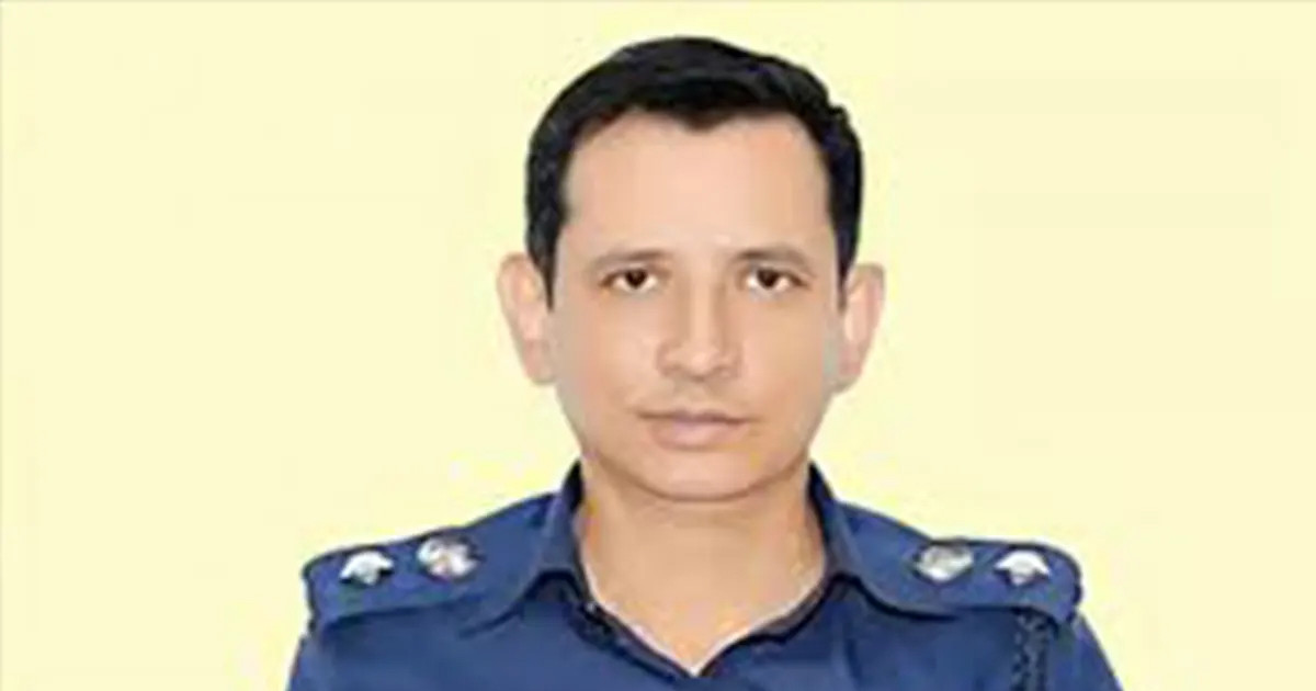 চট্টগ্রামের এসপি গুরুতর আহত, হেলিকপ্টারে আনা হলো ঢাকায়