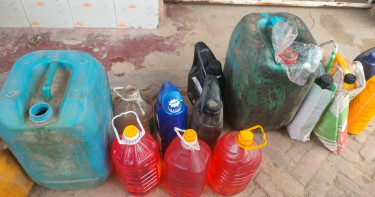 পাংশায় তেলের অবৈধ মজুত, দুই ব্যবসায়ীকে জরিমানা