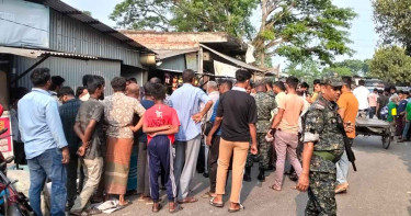 অবৈধভাবে তেল মজুত ও বিক্রি, ২ প্রতিষ্ঠানকে ১ লাখ ১০ হাজার টাকা জরিমানা