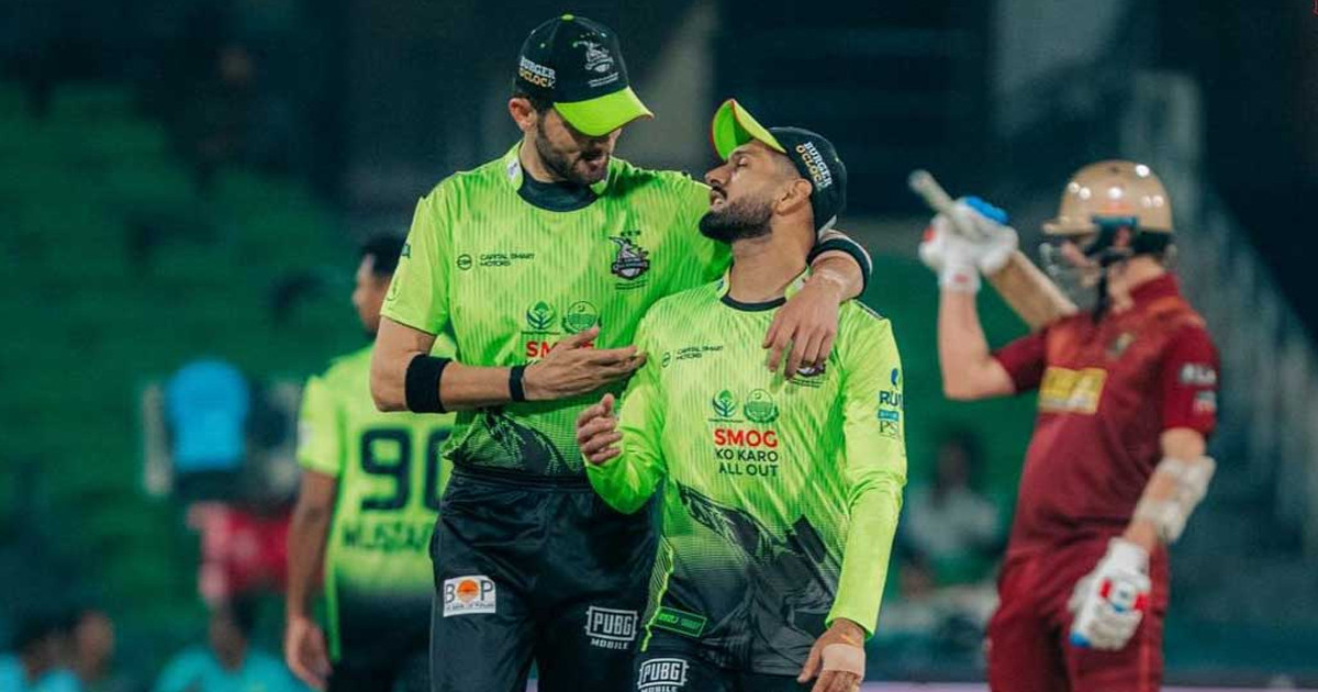 দোষী হলেন সিকান্দার রাজা, শাস্তি পেলেন আফ্রিদি