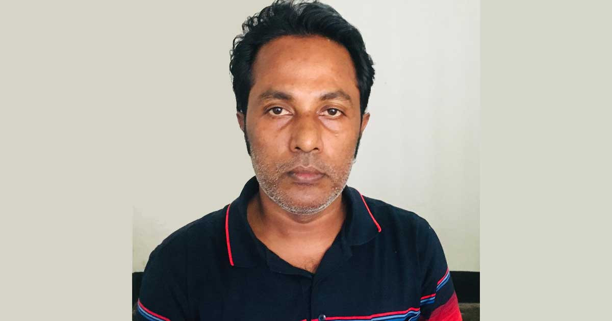 জোরপূর্বক মাইক্রোবাসে তুলে পালাক্রমে ধর্ষণ