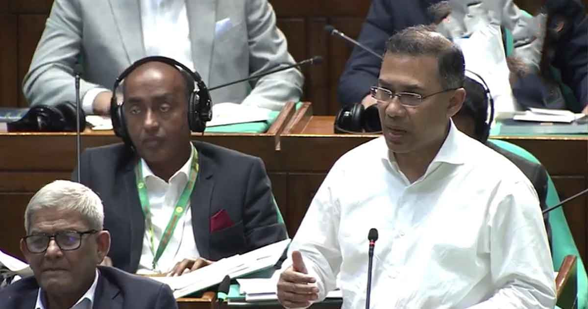 সংসদে খাল খনন, কার্ড সুবিধা ও সামাজিক সহায়তার পরিকল্পনা তুলে ধরলেন প্রধানমন্ত্রী