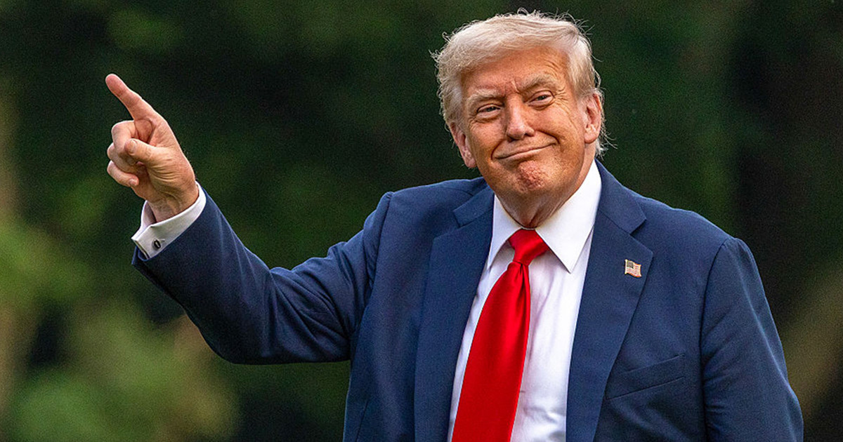 ন্যাটো থেকে বেরিয়ে যাওয়ার কথা ভাবছেন ট্রাম্প