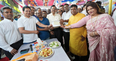 প্রধানমন্ত্রী তারেক রহমানের পক্ষ থেকে ঢাকা-১৭ আসনে ৪টি মন্দিরে আর্থিক সহায়তা