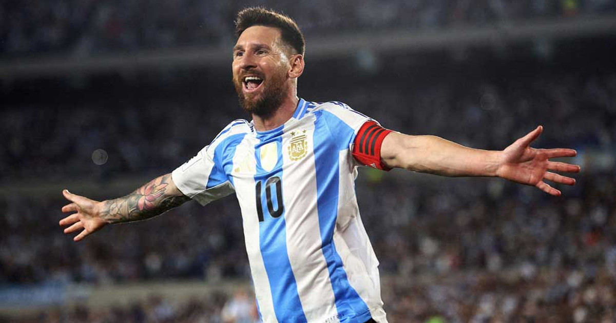 নীরবতা ভেঙে যা বললেন মেসি