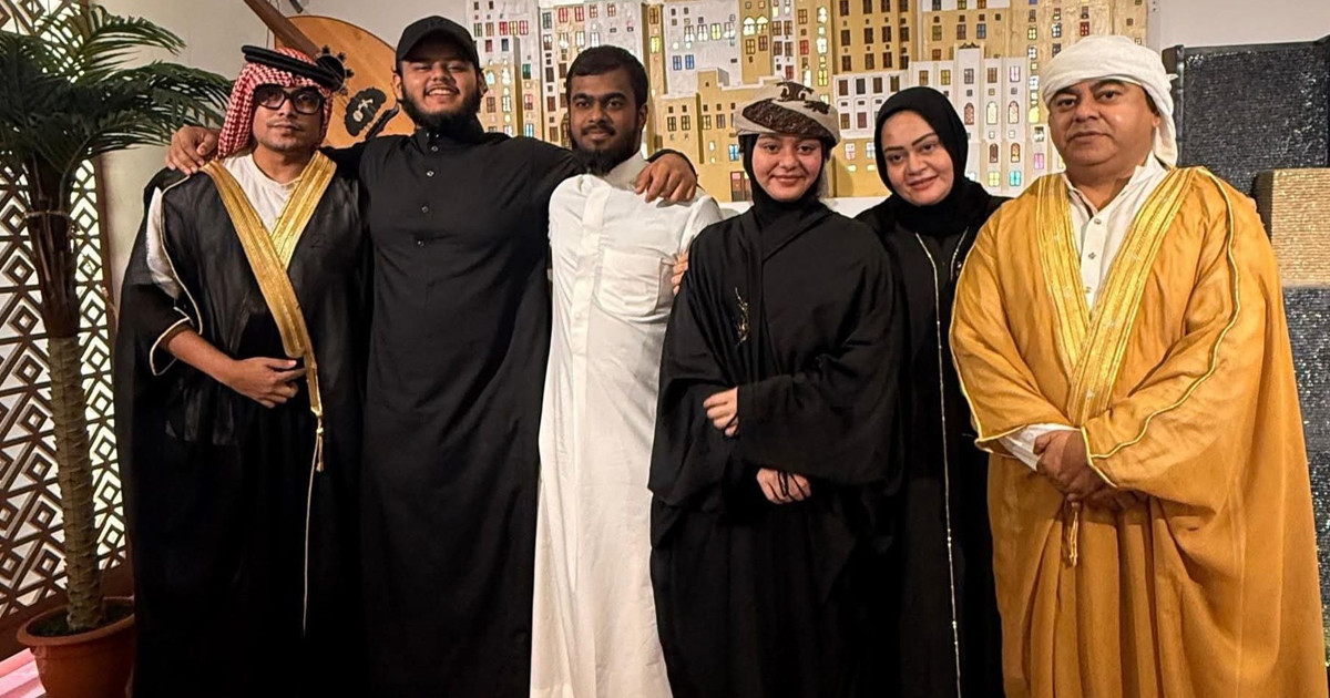 লুবাবা বললেন, ‘উই হ্যাব আ প্ল্যান’