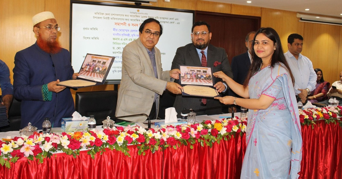 ভূমি ব্যবস্থাপনায় দুর্নীতিকে প্রাতিষ্ঠানিকভাবে বন্ধ করতে হবে: ভূমি প্রতিমন্ত্রী