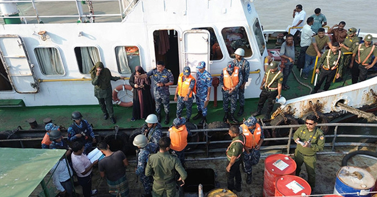 চট্টগ্রামে অবৈধভাবে মজুতকৃত ৩৭ হাজার লিটার ডিজেল জব্দ