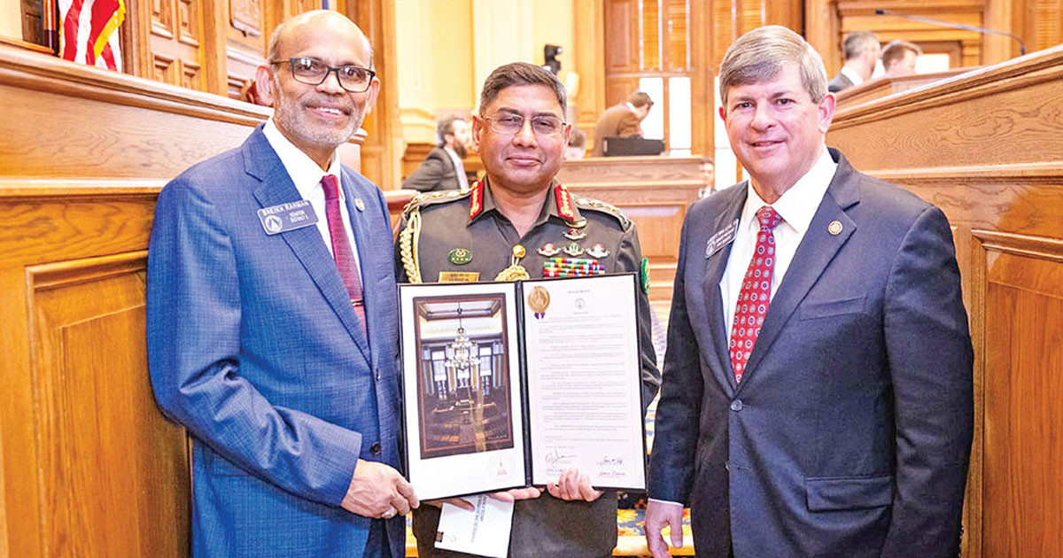 যুক্তরাষ্ট্রের জর্জিয়া স্টেট সিনেটে সেনাপ্রধানকে বিশেষ সম্মাননা