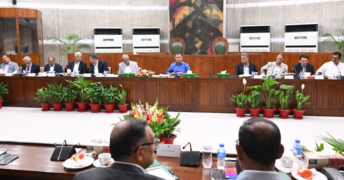 জ্বালানি সাশ্রয়ে একগুচ্ছ কঠোর সিদ্ধান্ত নিয়েছে সরকার