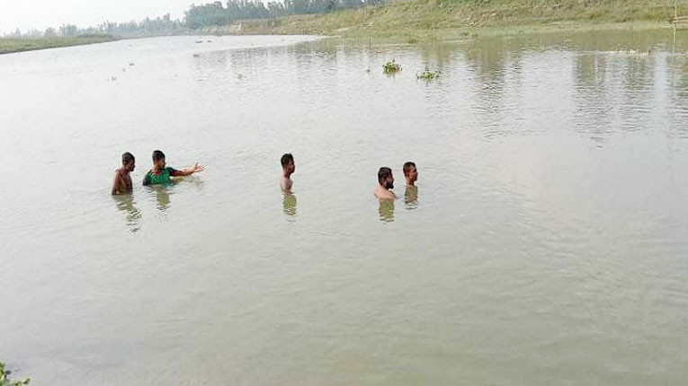 জয়পুরহাটে নদীতে গোসল করতে নেমে প্রাণ গেল মাদরাসাছাত্রের