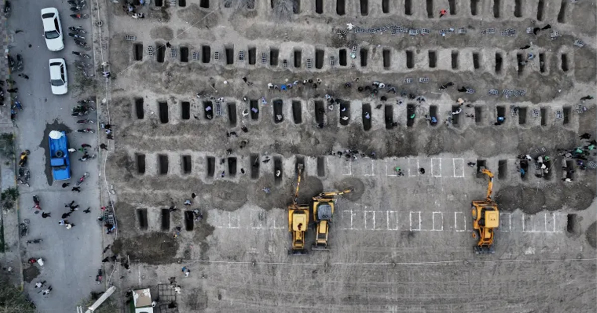 শতাধিক মার্কিন বিশেষজ্ঞের খোলাচিঠি: ইরানে হামলা ‘যুদ্ধাপরাধের শামিল’