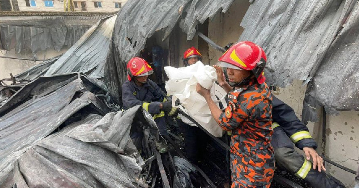 কেরানীগঞ্জে কারখানার আগুনে নিহত বেড়ে ৬