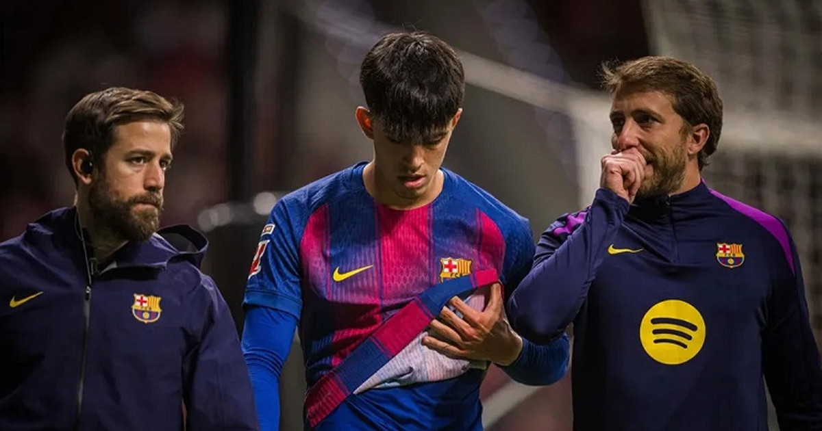 মাঠে নামার আগে দুঃসংবাদ পেল বার্সেলোনা