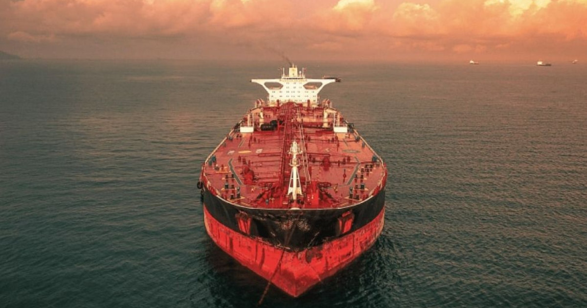 দেশে পৌঁছেছে জ্বালানি পণ্যবাহী ৪ জাহাজ