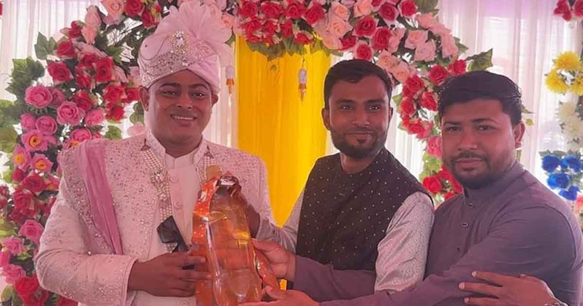 এবার বন্ধুর বিয়েতে উপহার দিলেন অকটেন