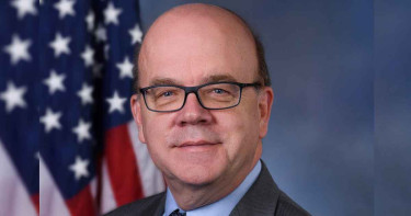 ট্রাম্পের ইরান হুমকিকে ‘মানসিকভাবে অস্বাভাবিক’ বললেন ডেমোক্র্যাট নেতা