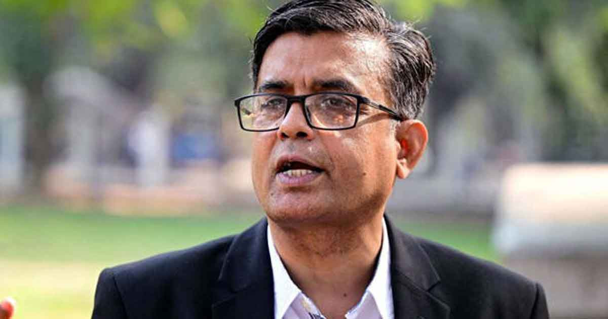 তেলের জন্য দীর্ঘ লাইন নিয়ে শফিকুল আলমের ফেসবুক পোস্ট