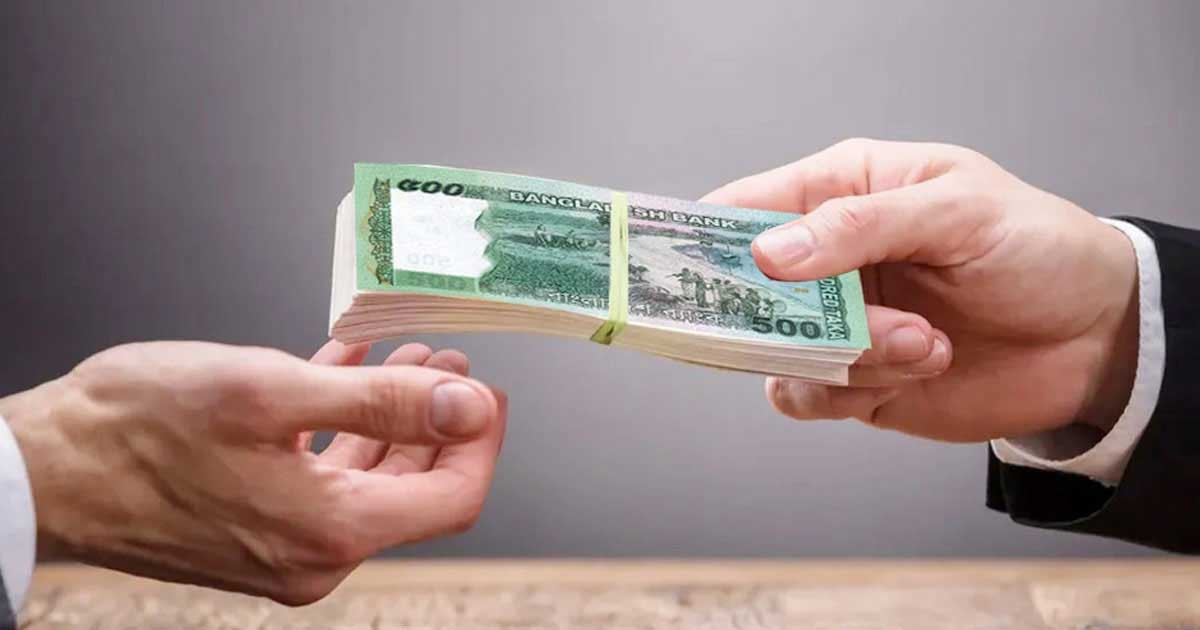 লক্ষ্যমাত্রার চেয়ে বেশি ঋণ নিয়েছে সরকার