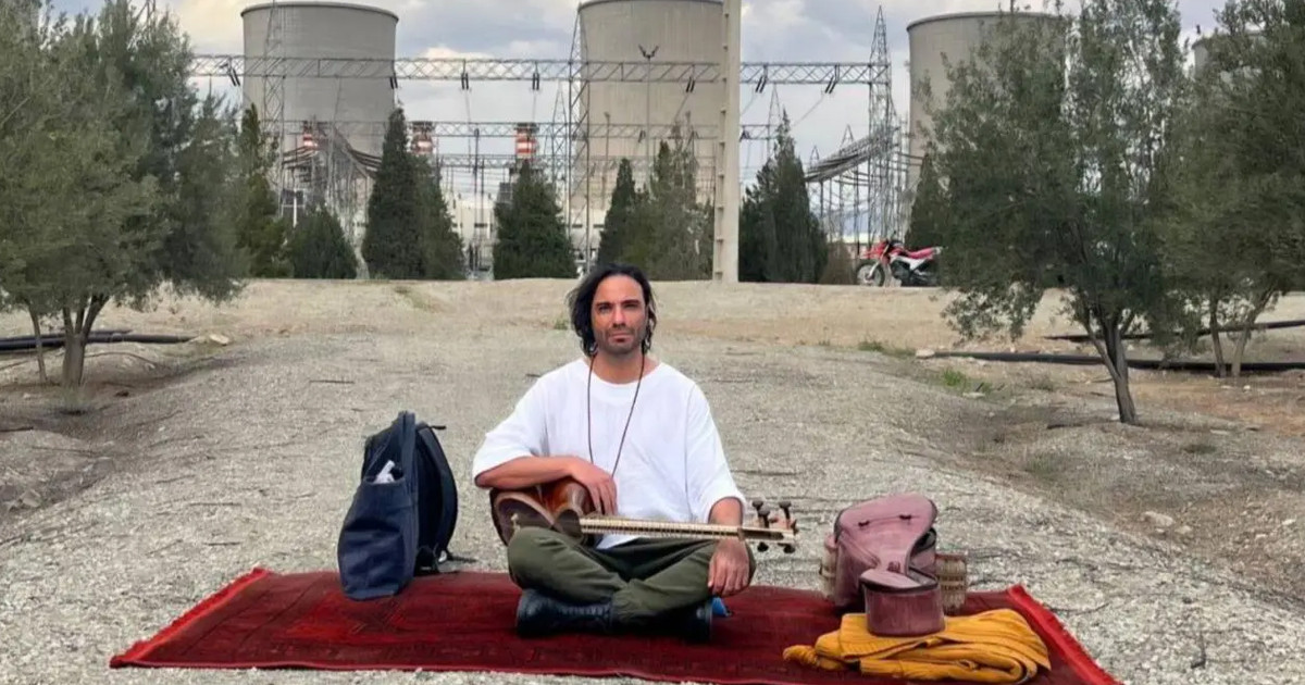 ইরানের এই শিল্পীর সুরেই যেন থামলো যুদ্ধ