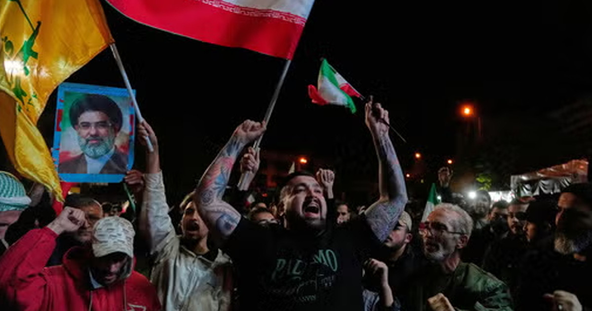 ‘যুদ্ধবিরতি লঙ্ঘন’ করে তেল শোধনাগারে হামলা যুক্তরাষ্ট্র-ইসরায়েলের, পাল্টা জবাব ইরানের