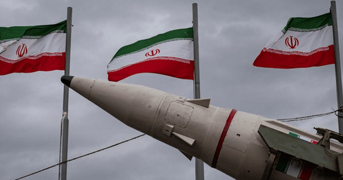 ইরানের সঙ্গে যুদ্ধ নিয়ে আমেরিকানদের ‘মিথ্যা’ বলছেন ট্রাম্প