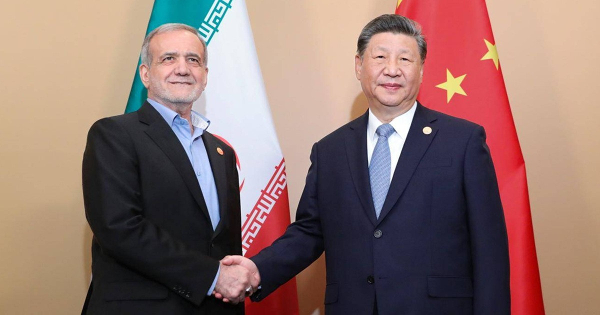 মার্কিন ডলারের আধিপত্য গুঁড়িয়ে দিতে ইরান-চীনের নয়া কৌশল