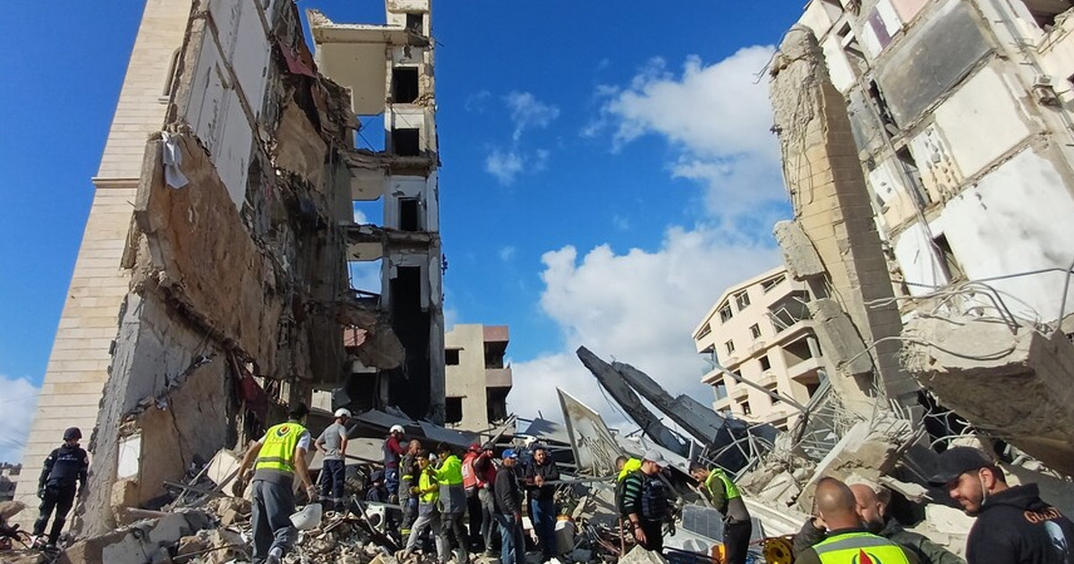 যুদ্ধবিরতি লঙ্ঘন করে আবারও হামলা, হুঁশিয়ারি দিল ইরান