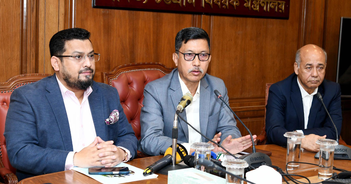 ‘বৈসাবি’ নয়, প্রতিটি সম্প্রদায়ের নিজস্ব স্বকীয়তায় উৎসব পালনের আহ্বান পার্বত্য মন্ত্রীর