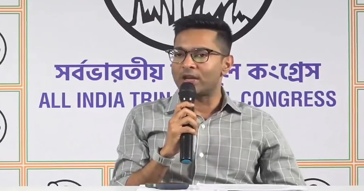 দেড় বছর ধরে হাসিনা দিল্লিতে কেন, মোদি সরকারের কাছে প্রশ্ন তৃণমূল নেতার