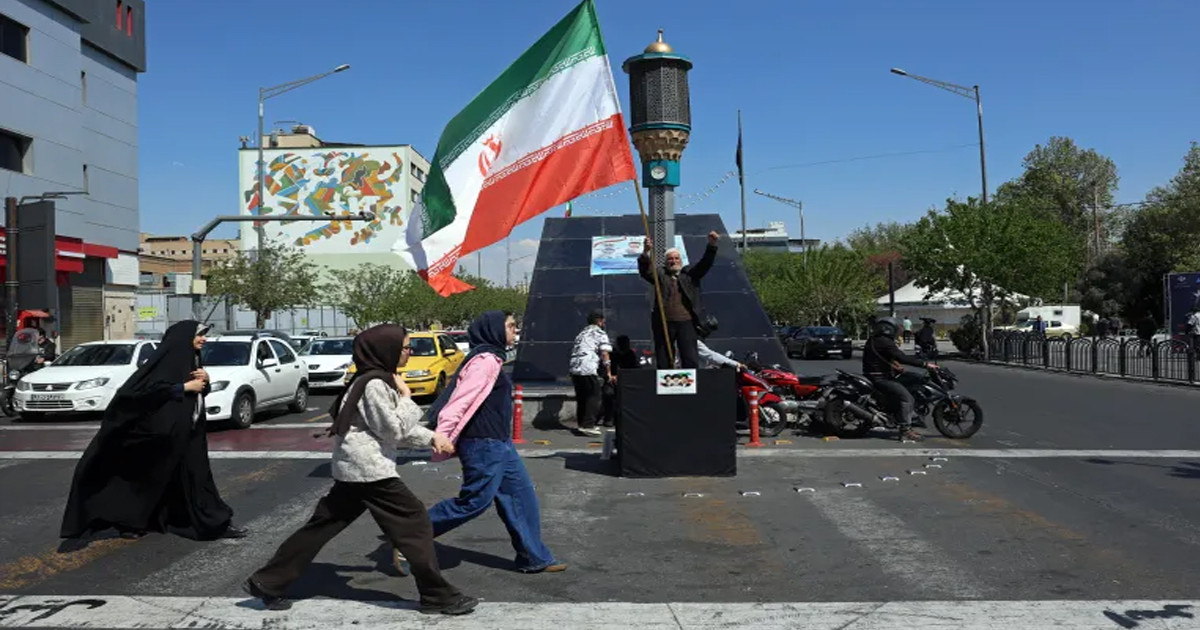ইরান-যুক্তরাষ্ট্রের শান্তি প্রতিষ্ঠায় ইসলামাবাদ বৈঠক হতে পারে বিকেলে