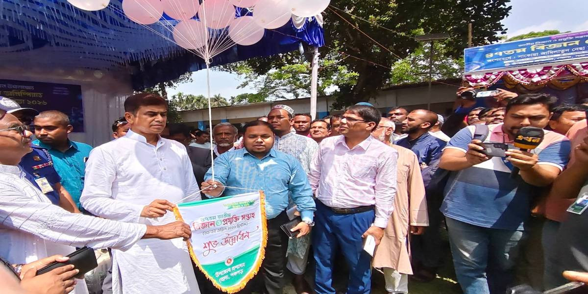 'আমি নিজেও জানিনা কারা এই কার্ড পাবেন'