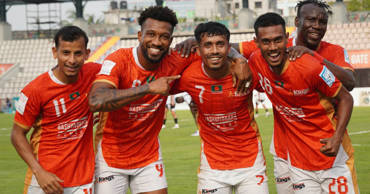 আরামবাগকে হারিয়ে শীর্ষস্থান ধরে রাখলো কিংস