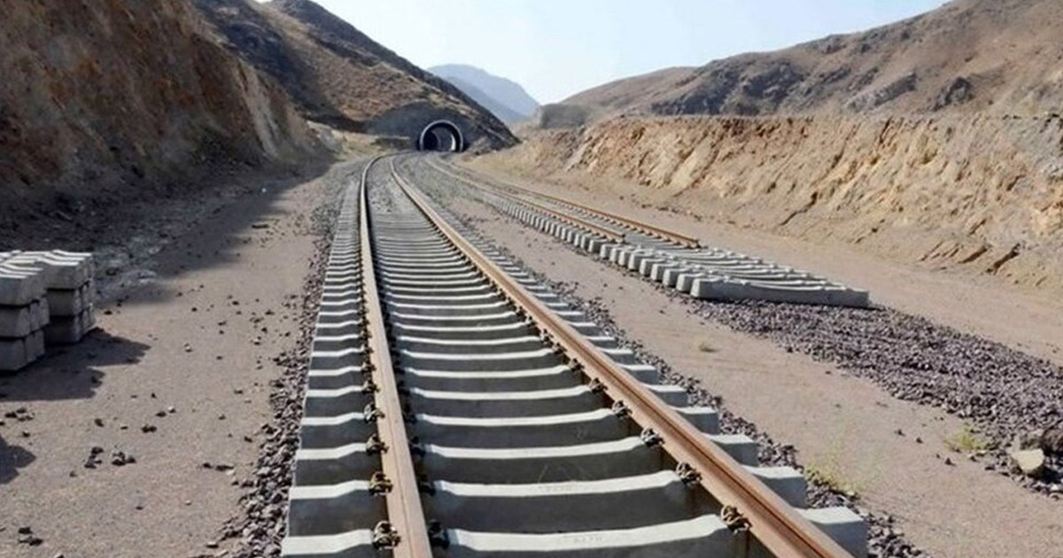 হামলার ৫ দিনেই ক্ষতিগ্রস্ত রেলপথ মেরামত করলো ইরান, যোগাযোগ স্বাভাবিক